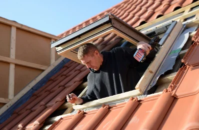 Pose de fenêtres de toit Velux à Colonfay